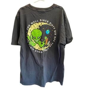 Vans youth medium 10/12 black alien cotton short sleeve shirt